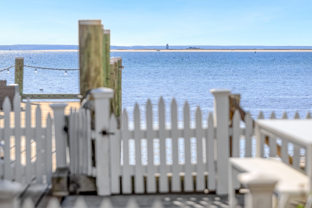 77 Commercial St # 1