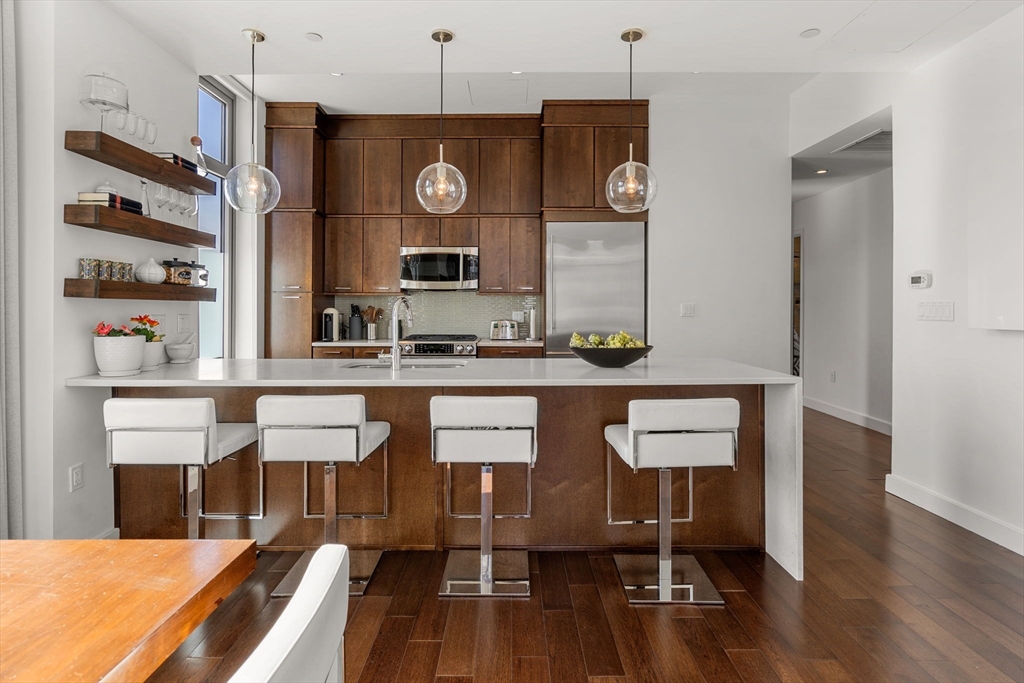 43 Westland Ave Unit: PH3