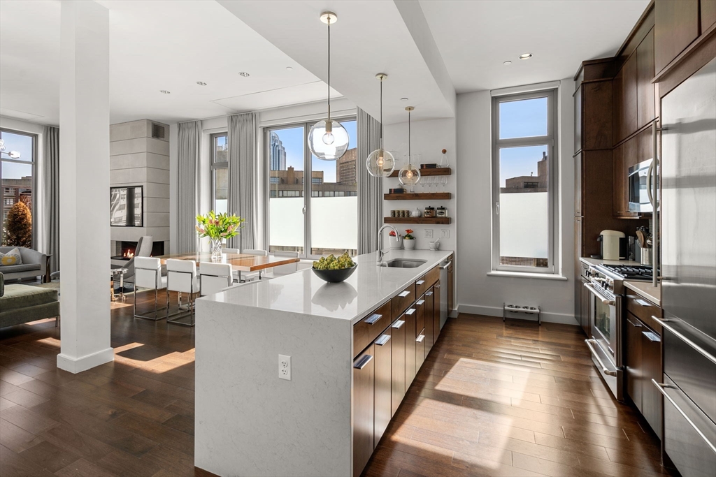 43 Westland Ave Unit: PH3