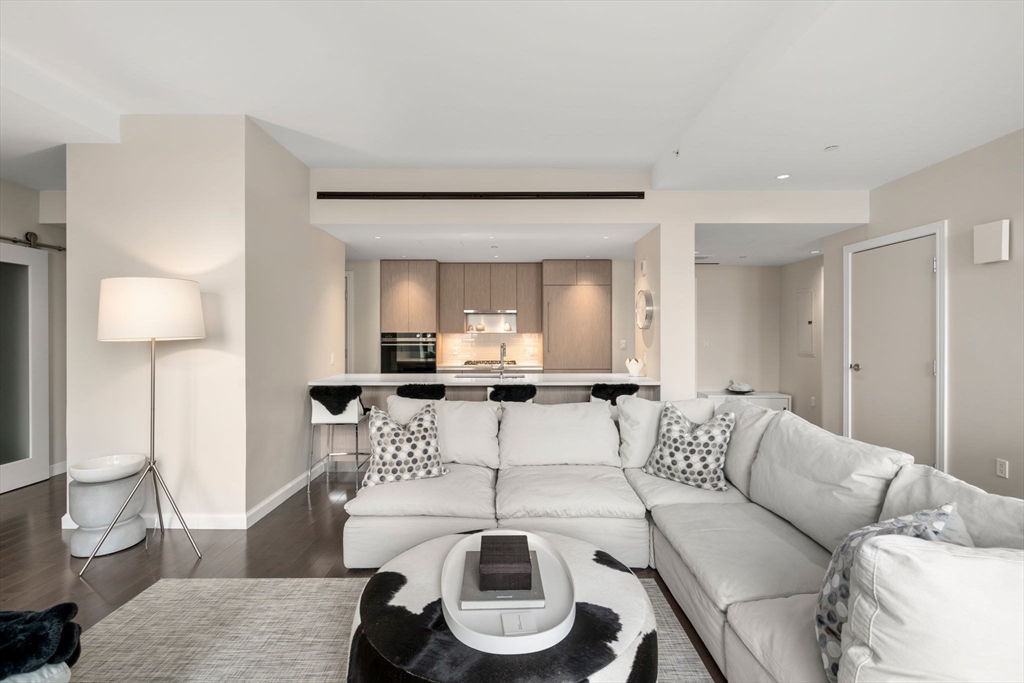 43 Westland Ave # U512