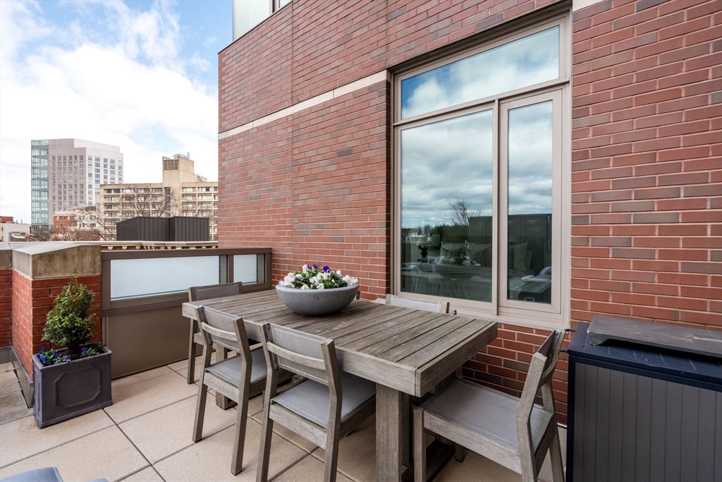 43 Westland Ave # U512