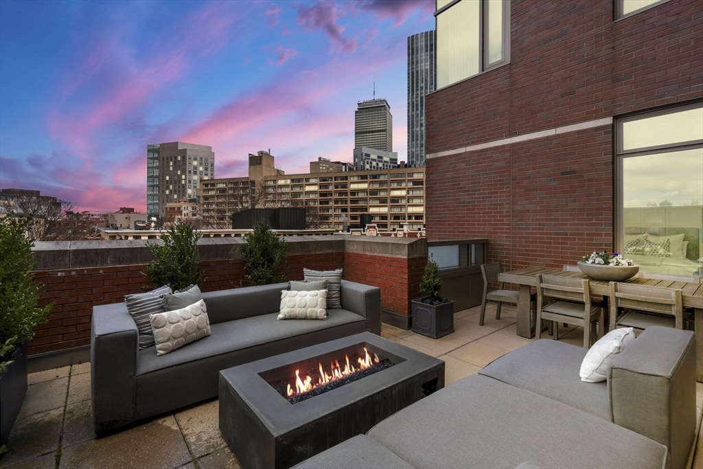 43 Westland Ave # U512