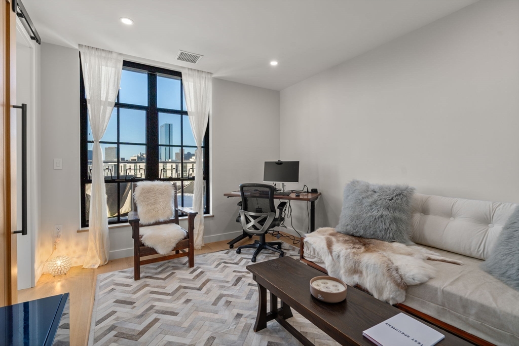 76 Wareham St Unit: PHD