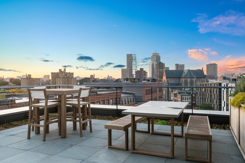 76 Wareham St Unit: PHD