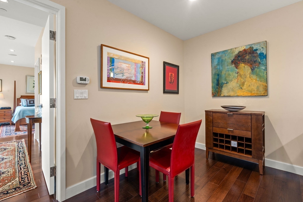 43 Westland Ave # 605