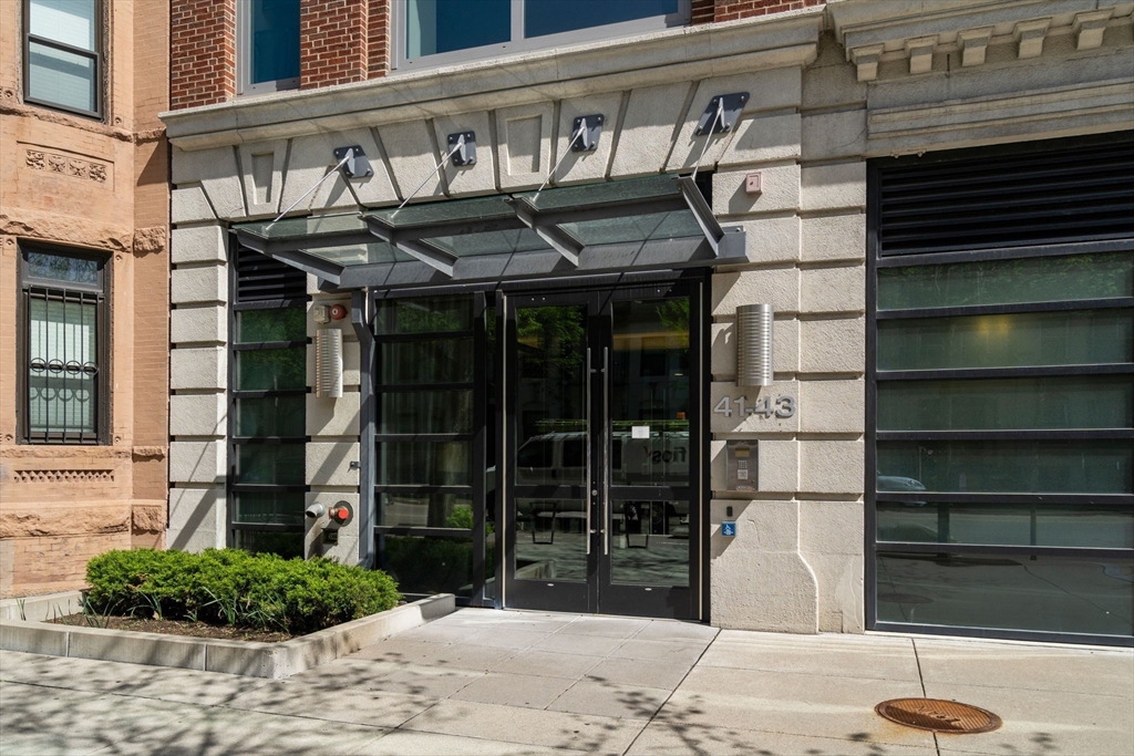 43 Westland Ave # 605