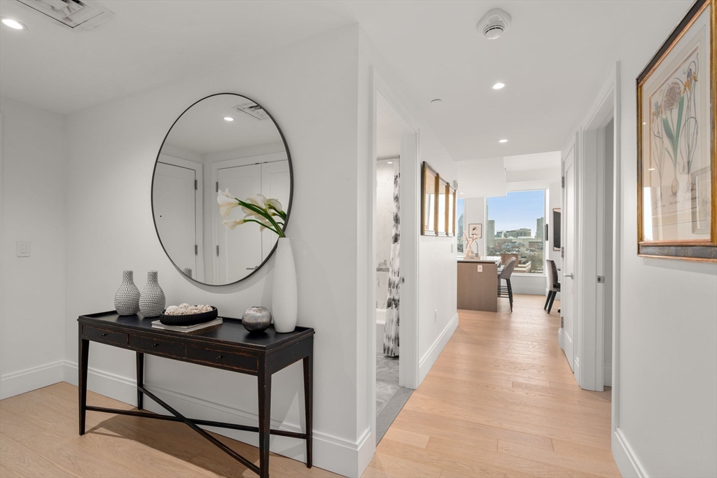 380 Harrison Ave # 1118