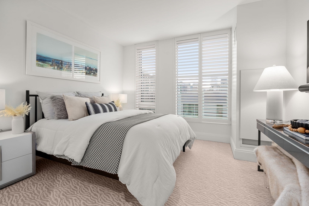 380 Harrison Ave # 1118