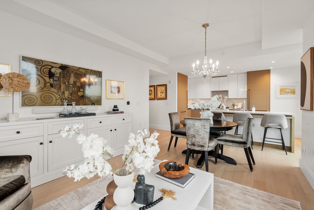 380 Harrison Ave # 1118