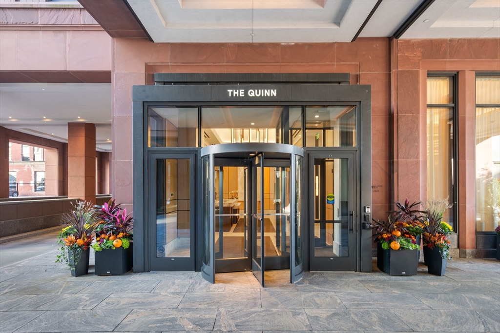 380 Harrison Ave # 1118