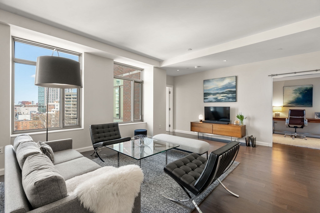 43 Westland Ave # 712