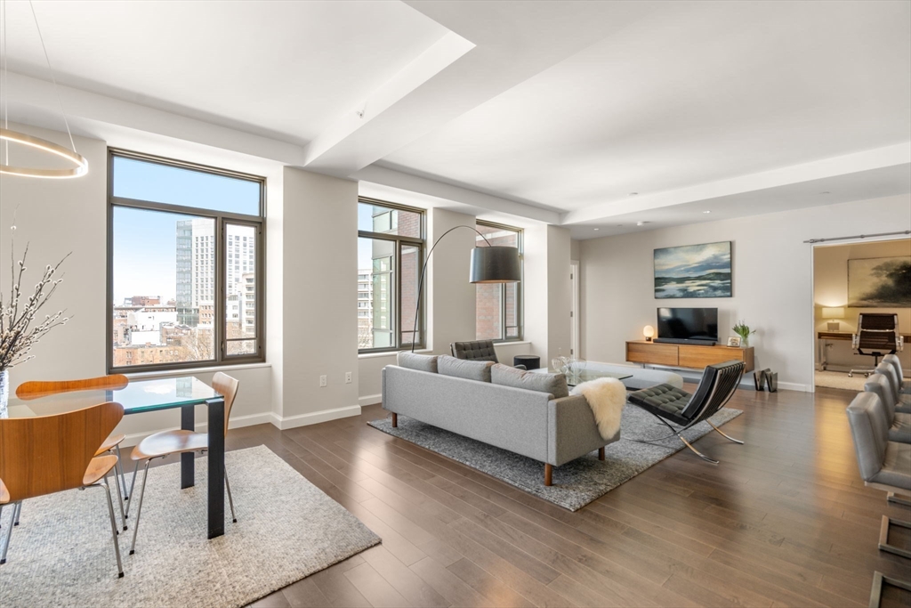 43 Westland Ave # 712