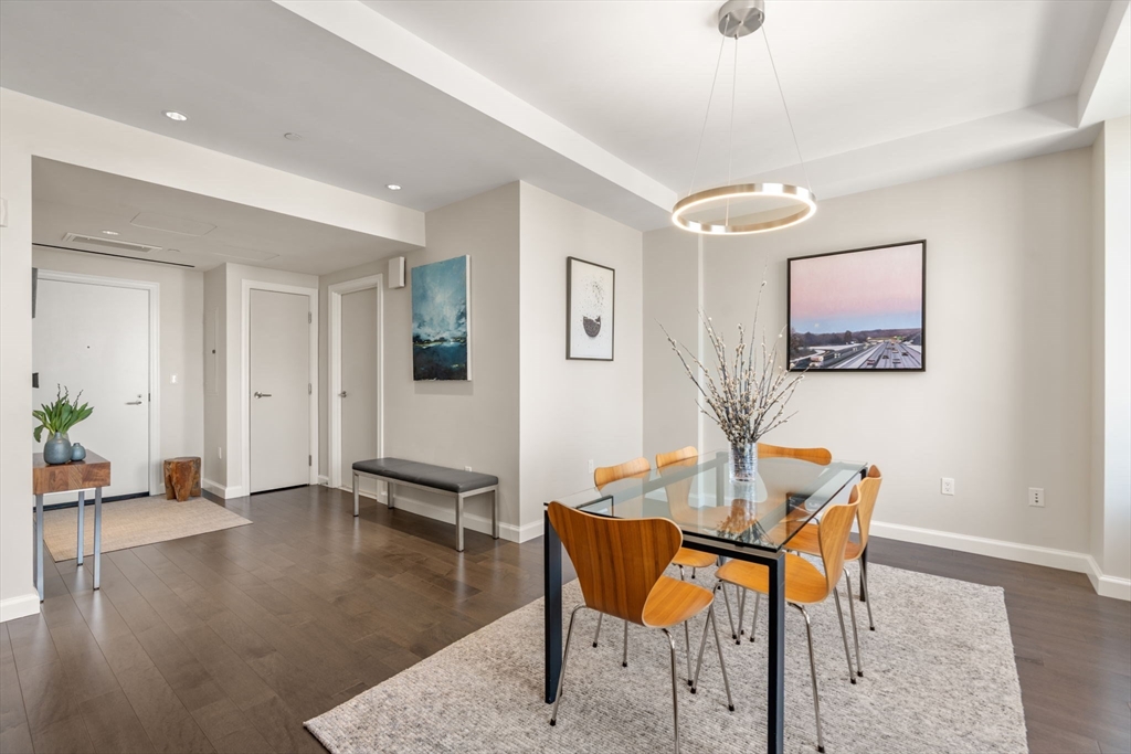 43 Westland Ave # 712