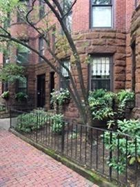 17 Follen St # 2F