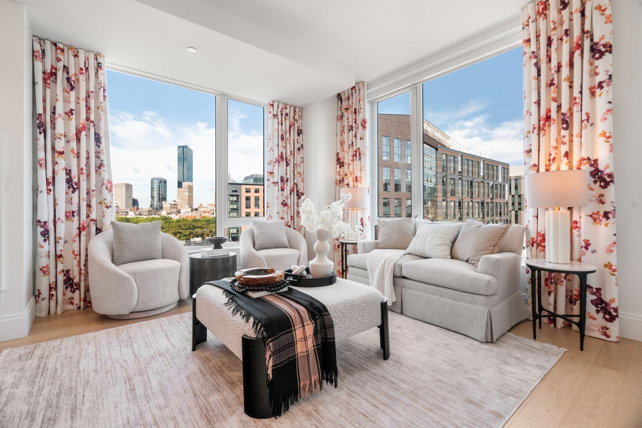380 Harrison Ave # 1118