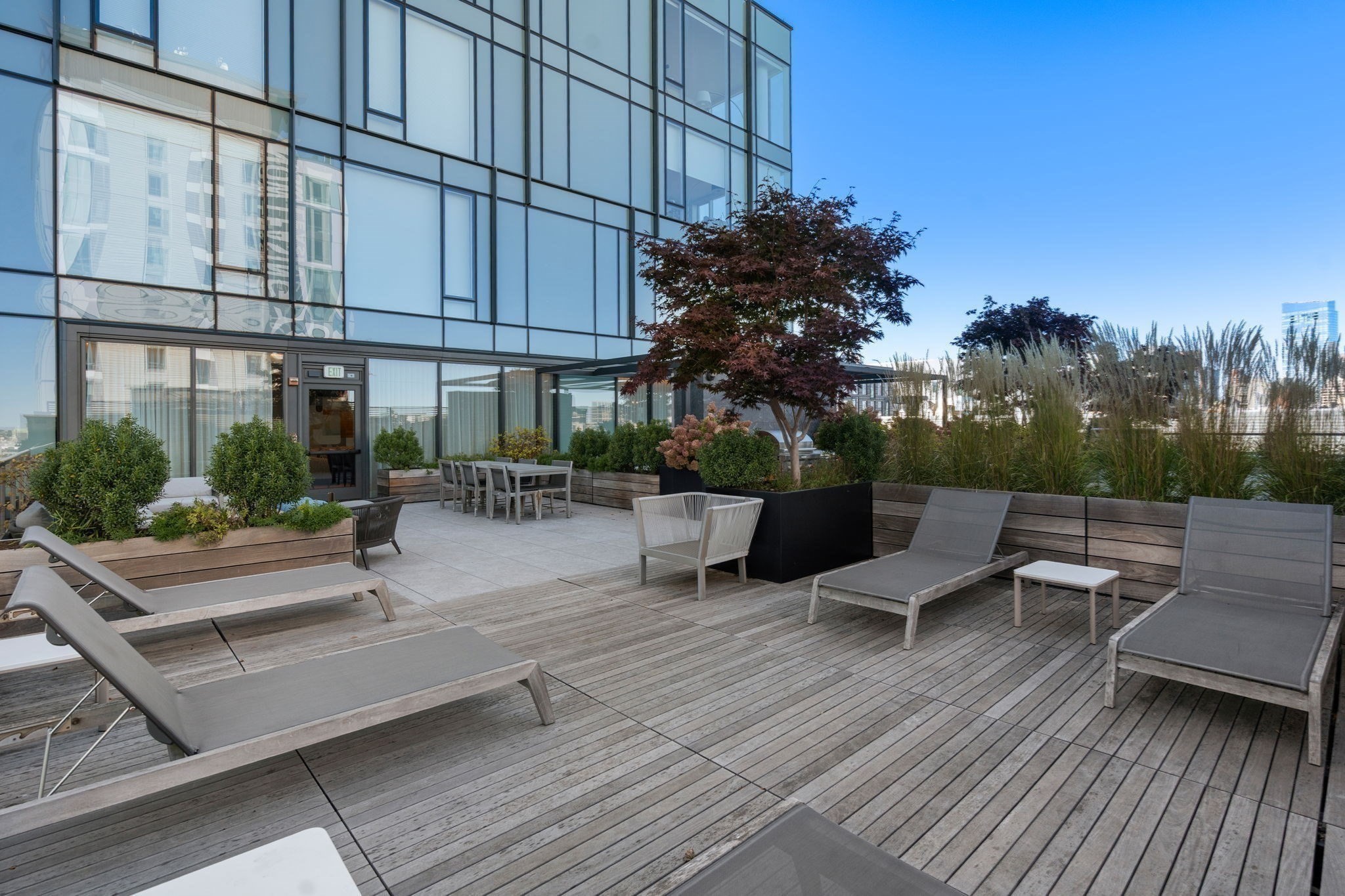 380 Harrison Ave # 1118