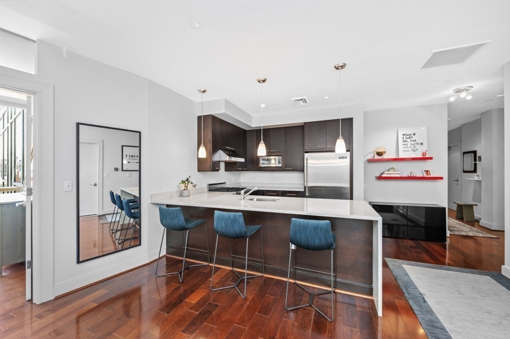 30 Union Park St # 405