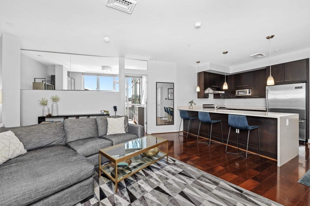 30 Union Park St # 405