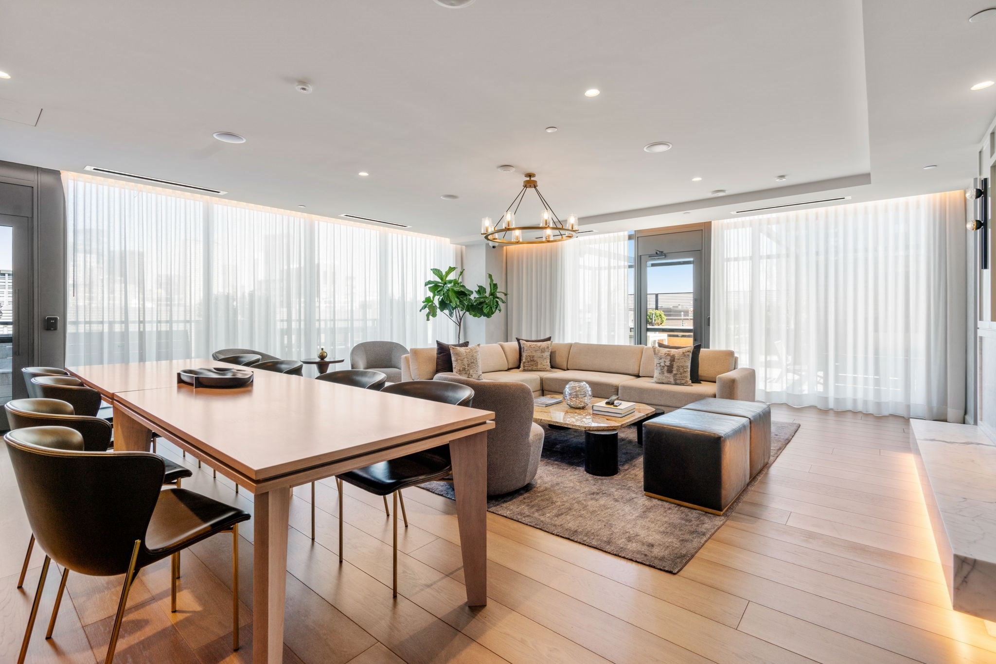 380 Harrison Ave Unit: Penthouse2M