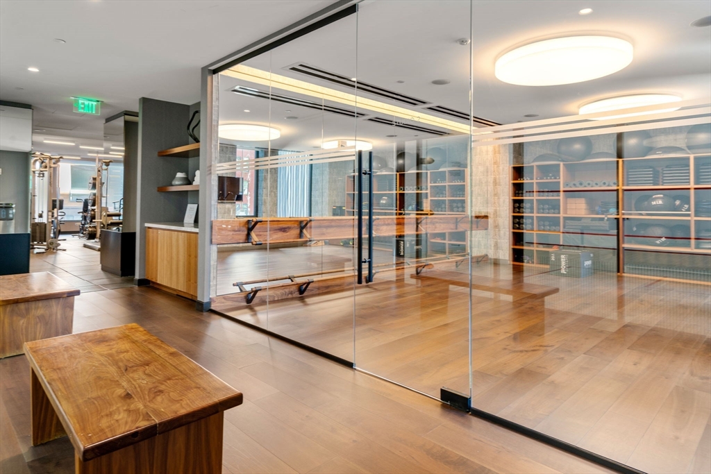380 Harrison Ave Unit: Penthouse2M