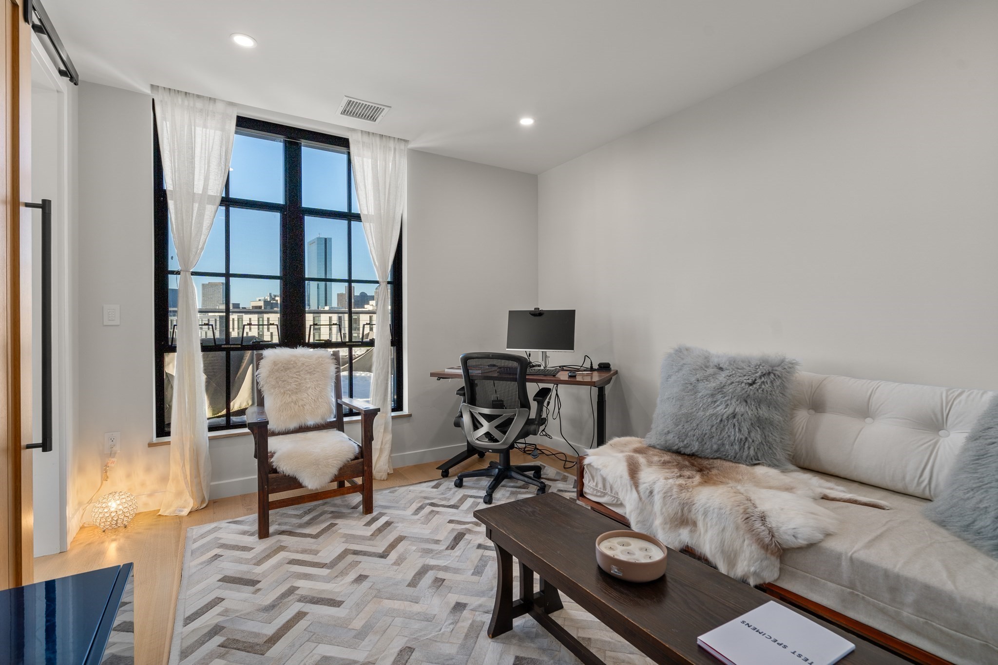 76 Wareham St # 6D