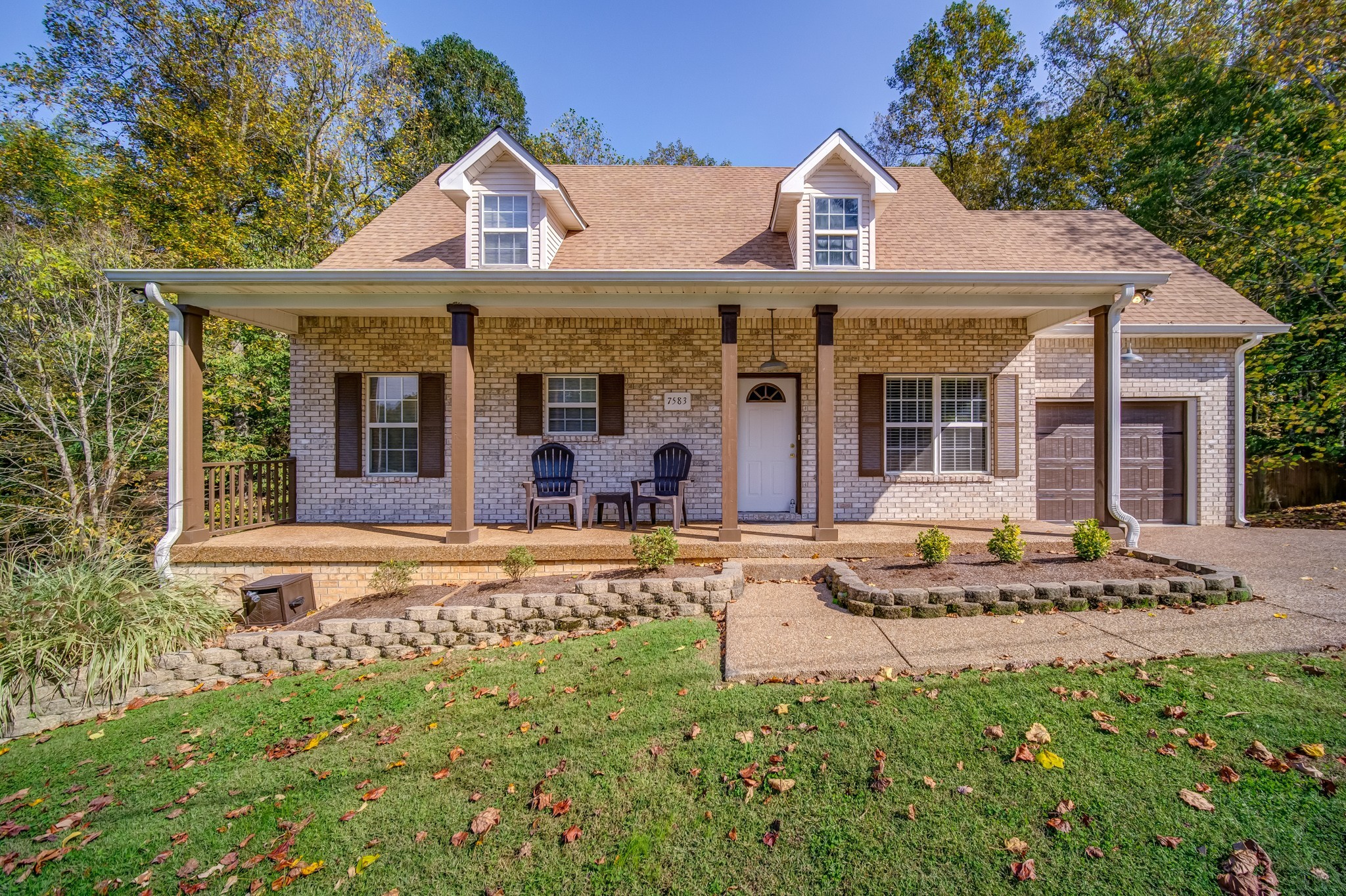 7583 Cherokee Hills Rd