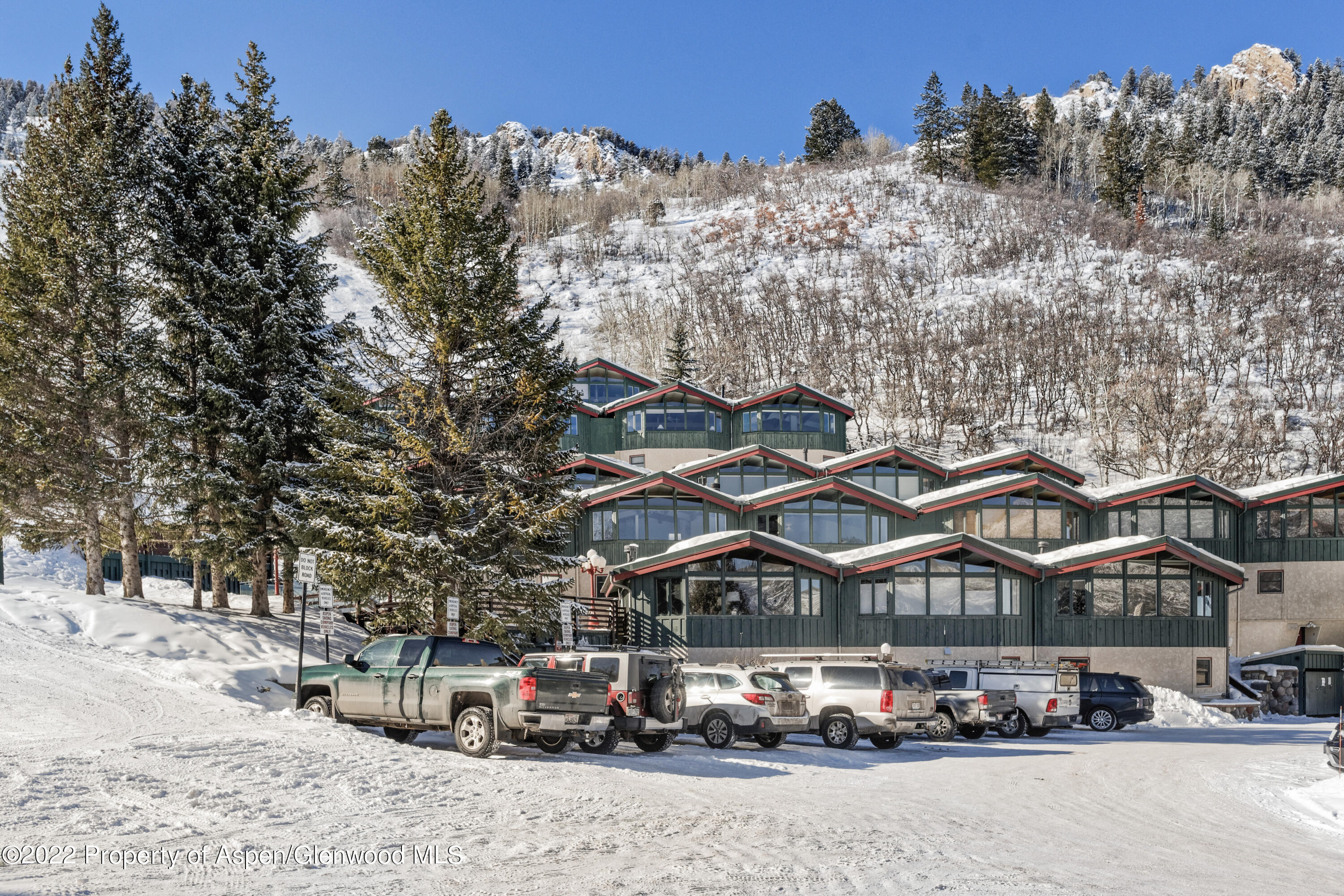 809 S Aspen Street Unit: 2