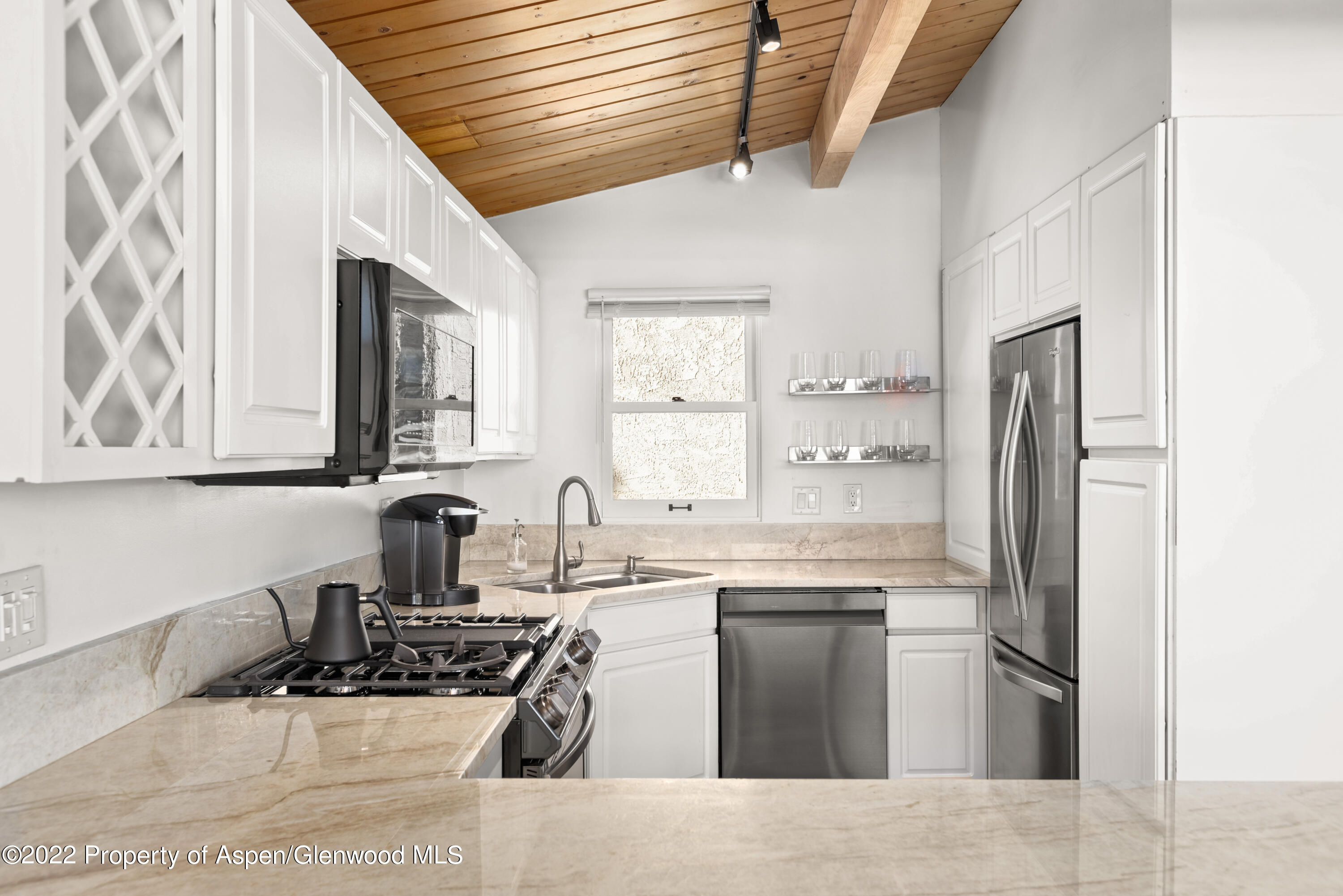 809 S Aspen Street Unit: 2