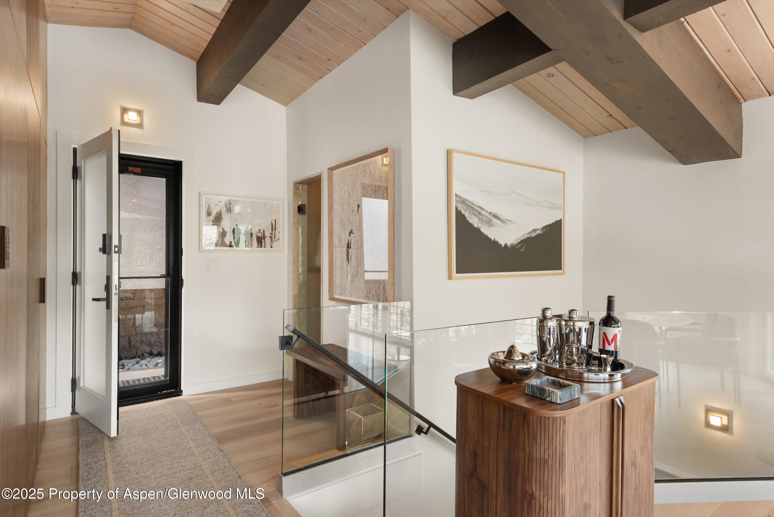 809 S Aspen Street Unit: 2