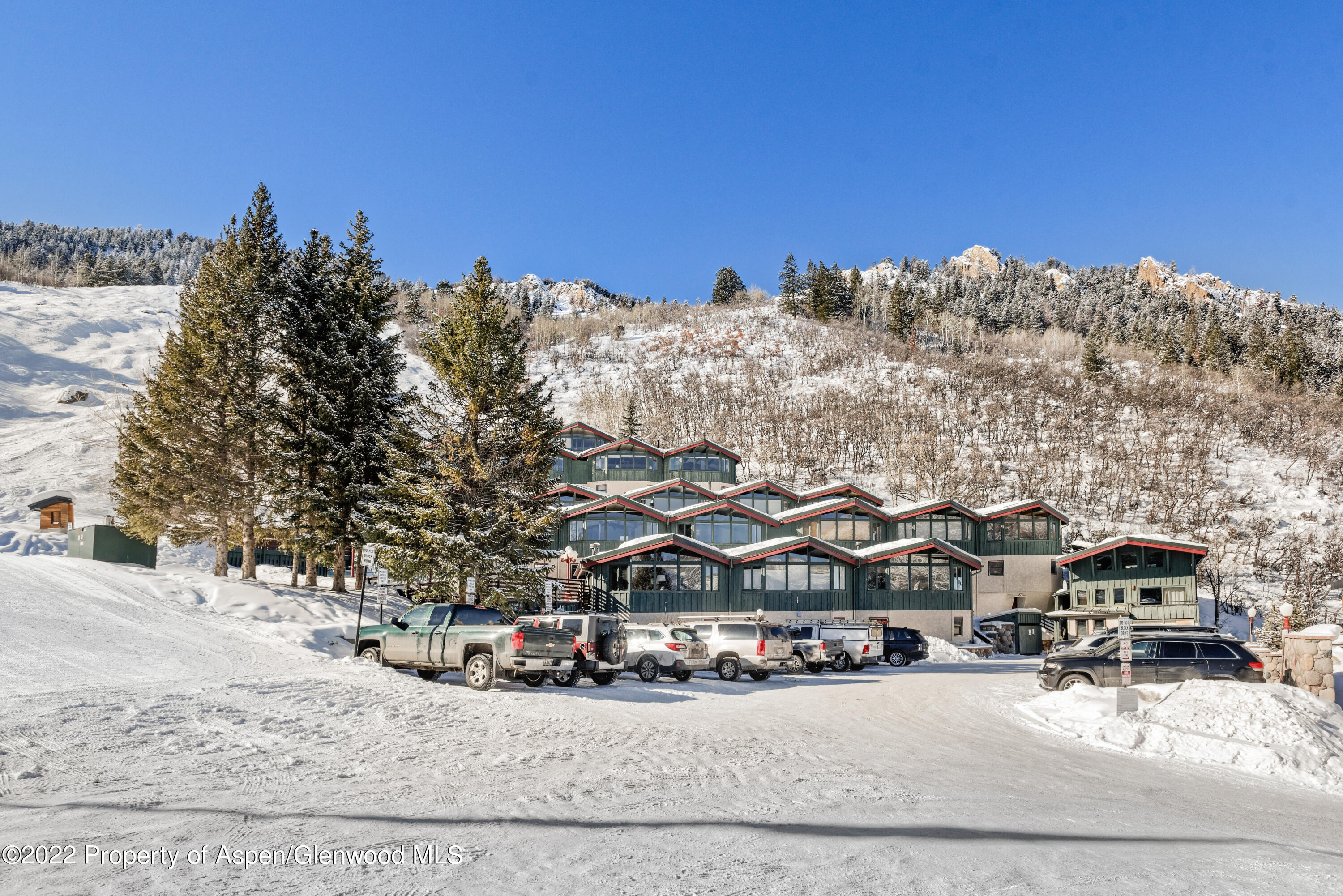 809 S Aspen Street Unit: 2