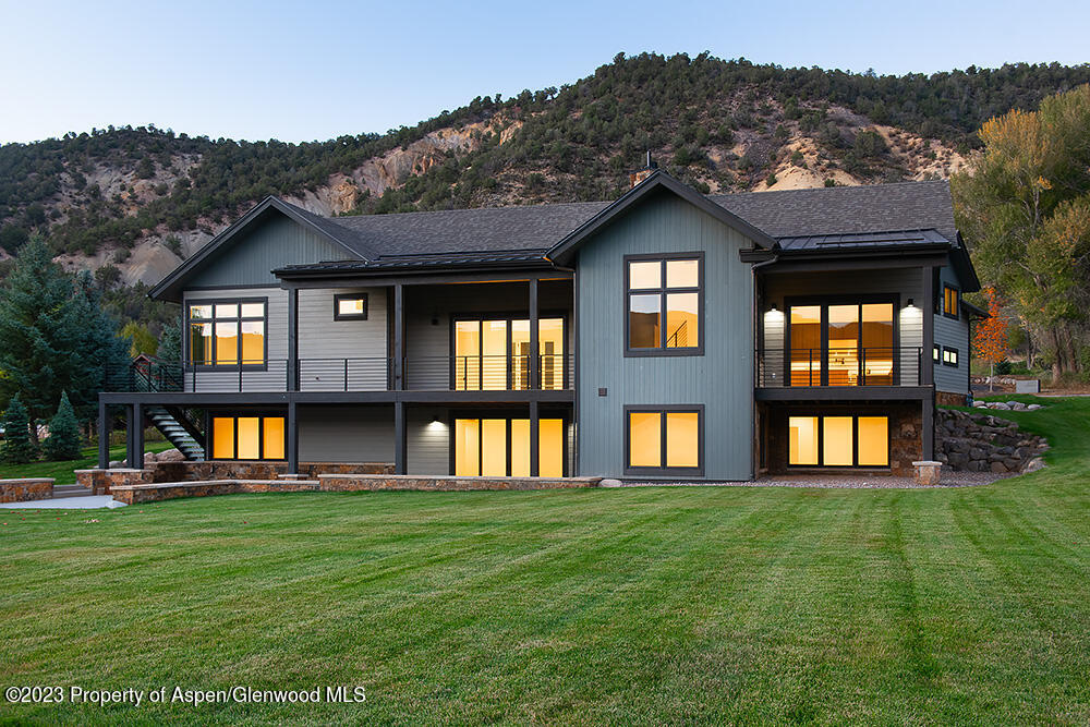 479 Larkspur Drive
