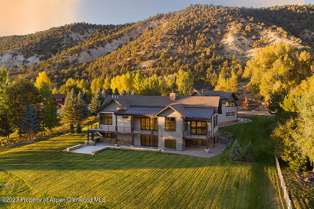 479 Larkspur Drive