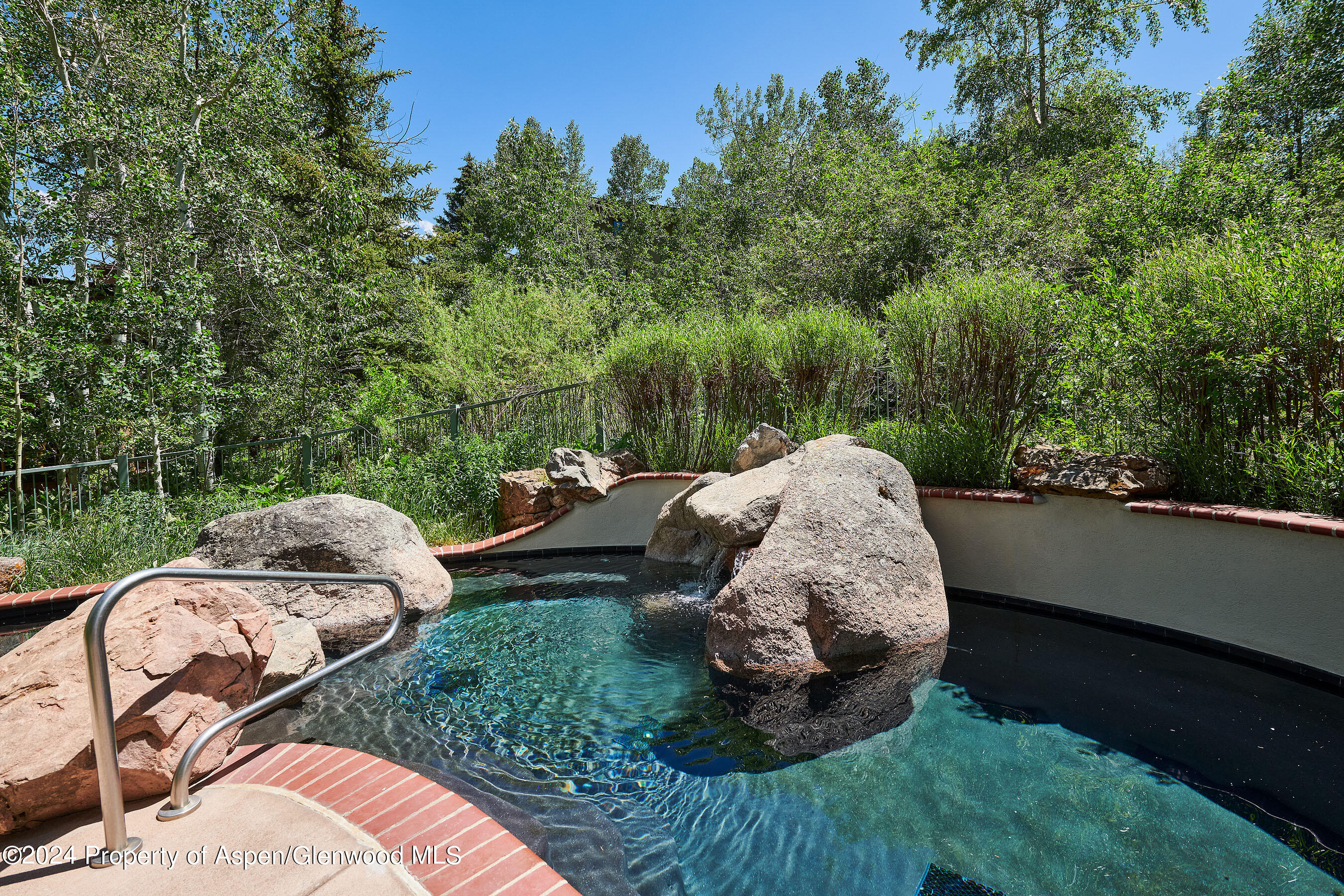 65 CAMPGROUND Lane, 90