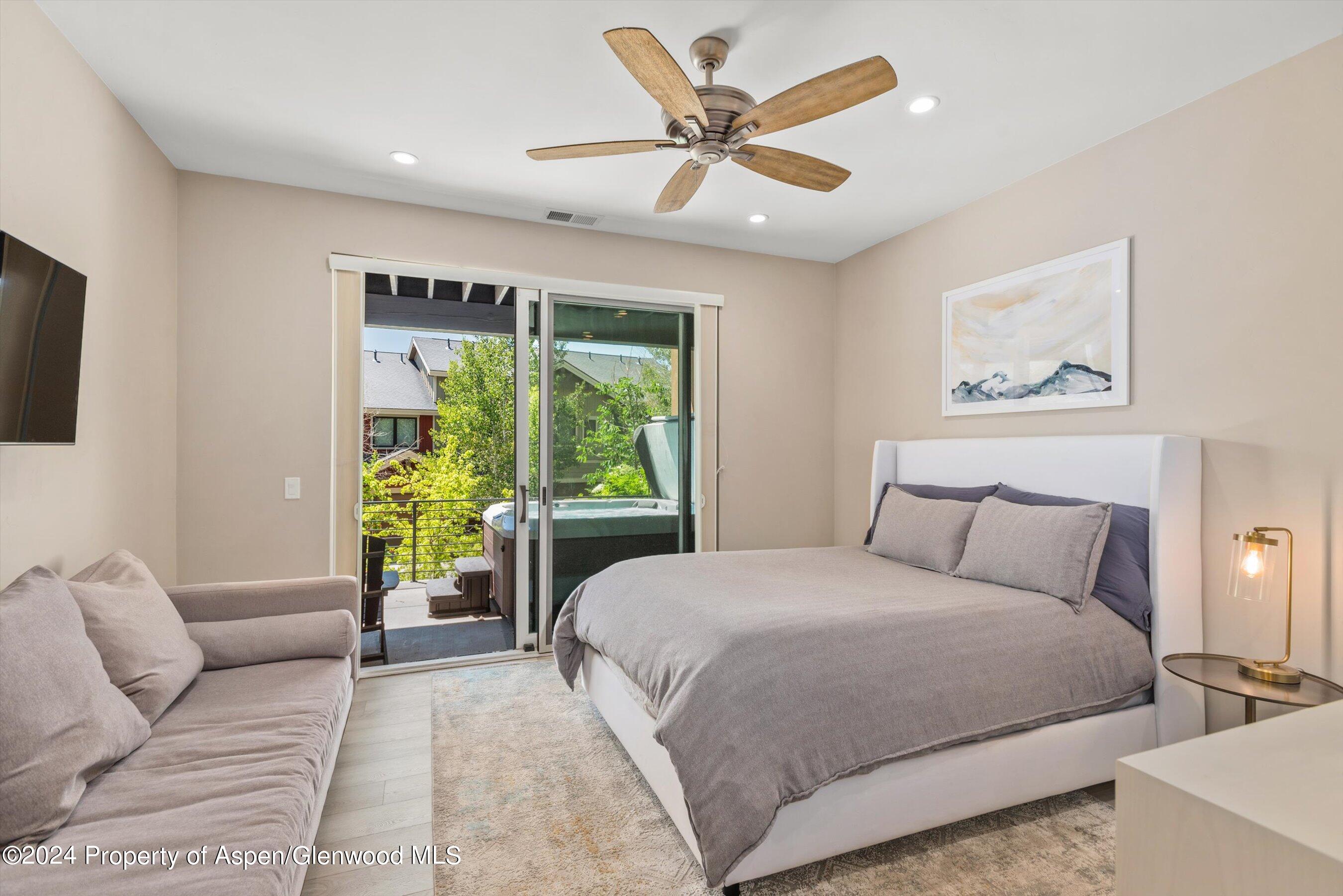 232 Overlook Ridge