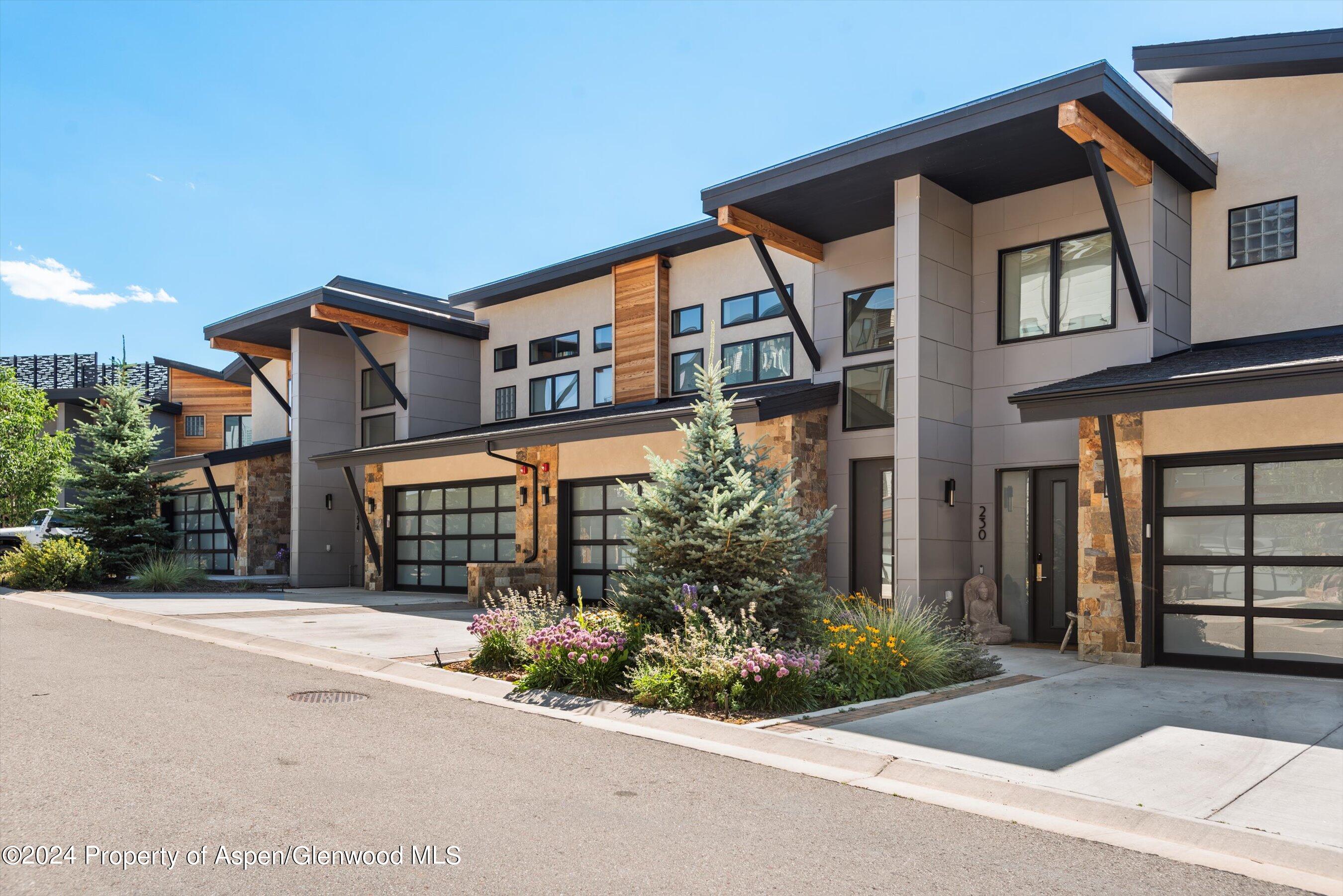232 Overlook Ridge