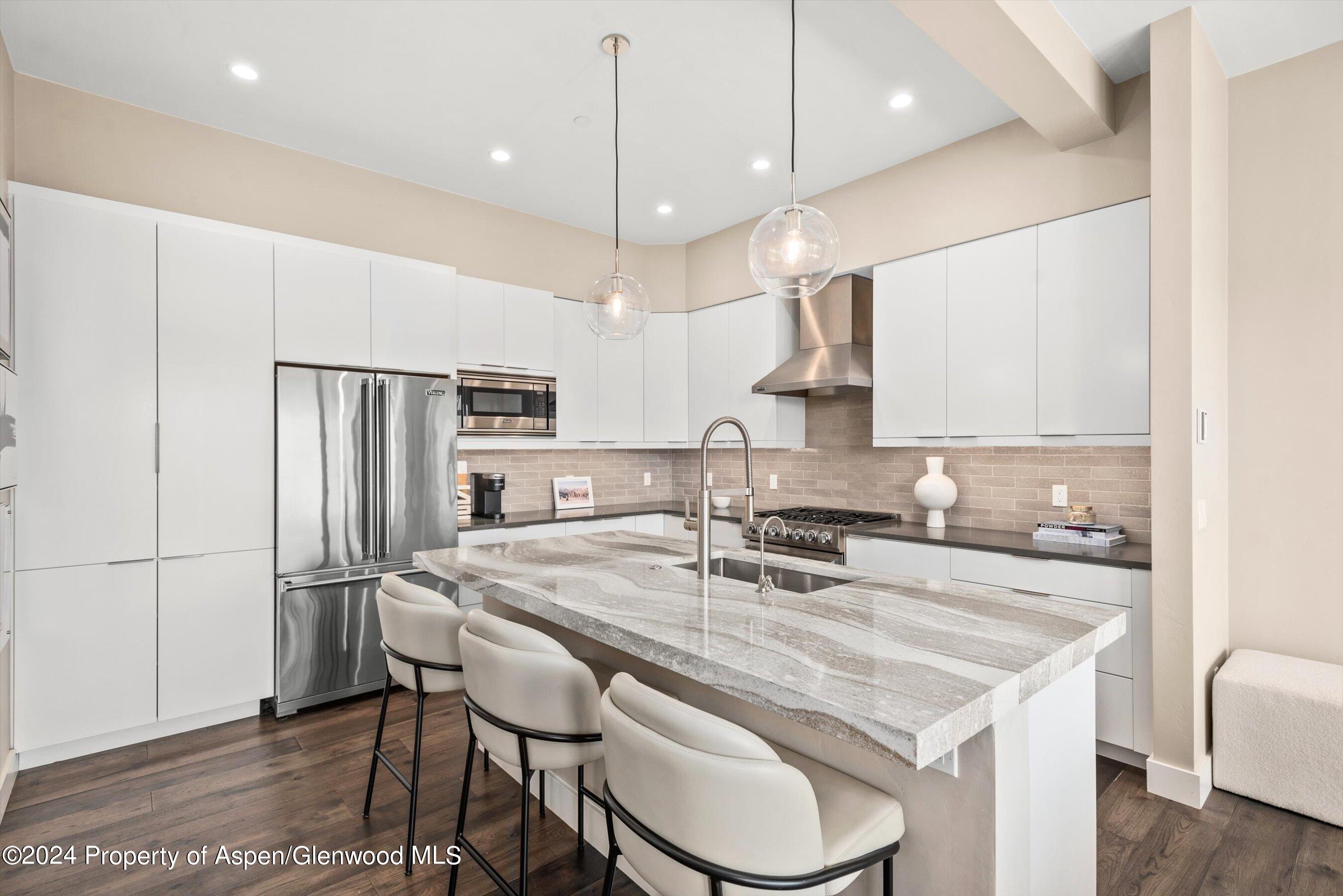 232 Overlook Ridge