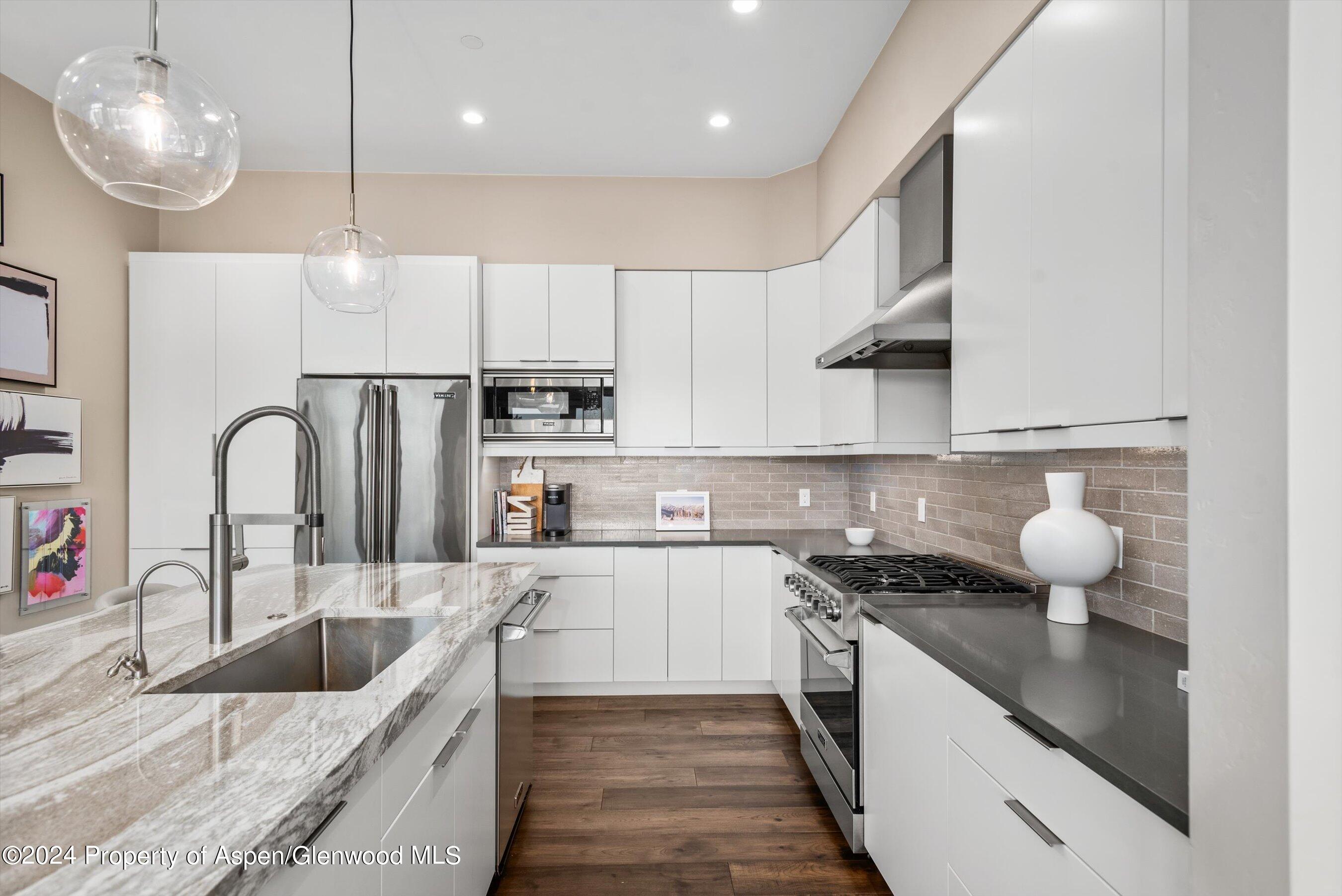 232 Overlook Ridge