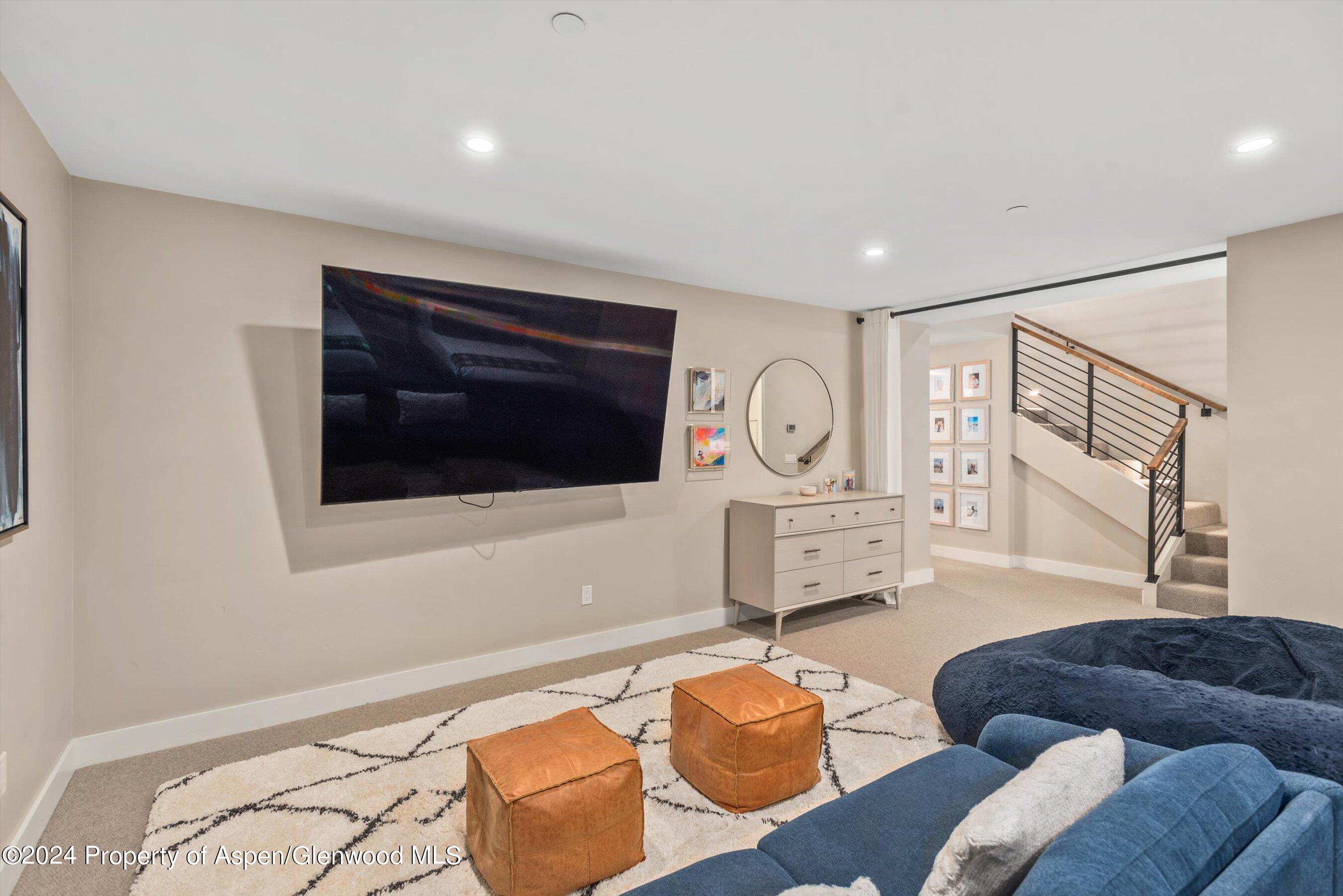232 Overlook Ridge