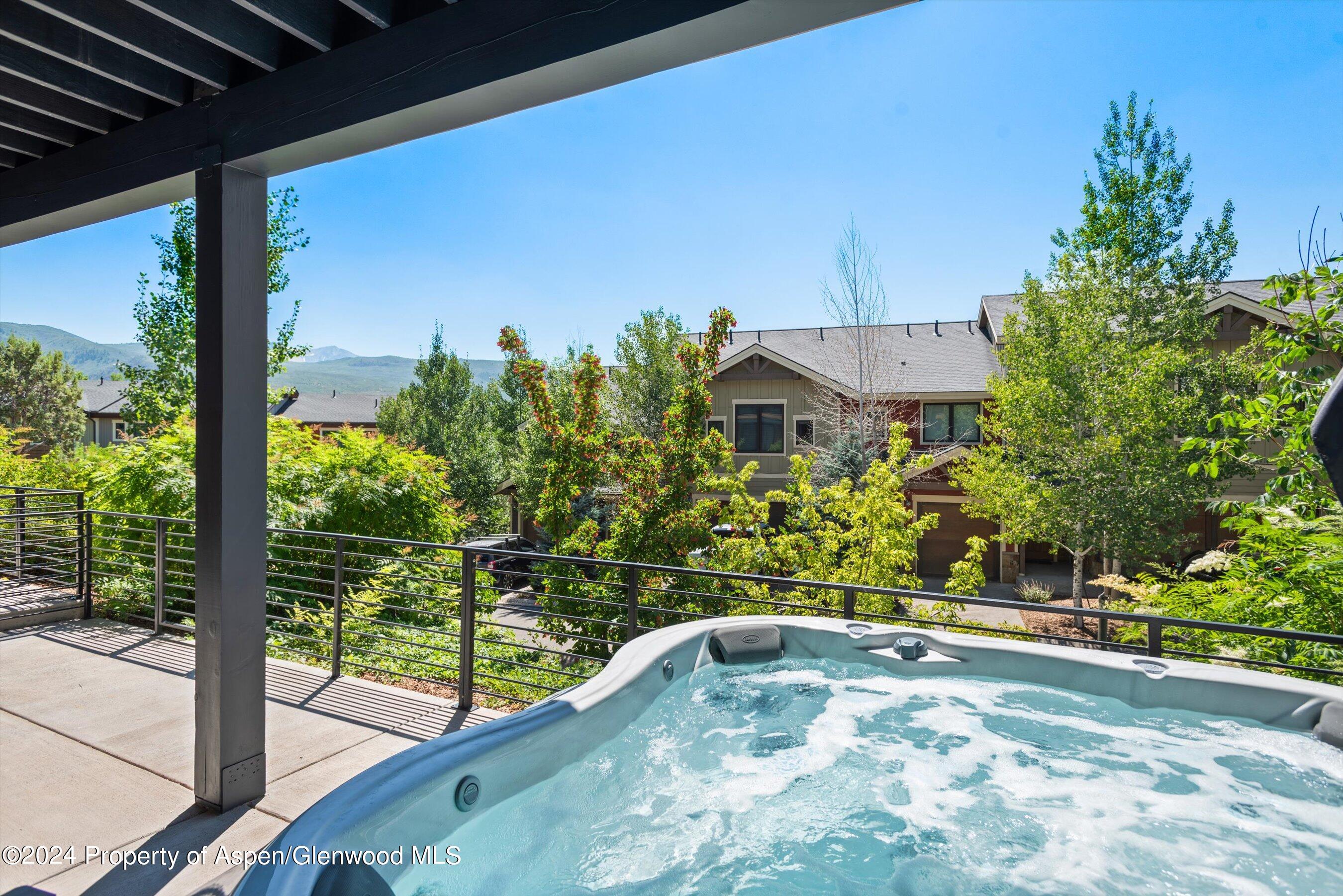 232 Overlook Ridge