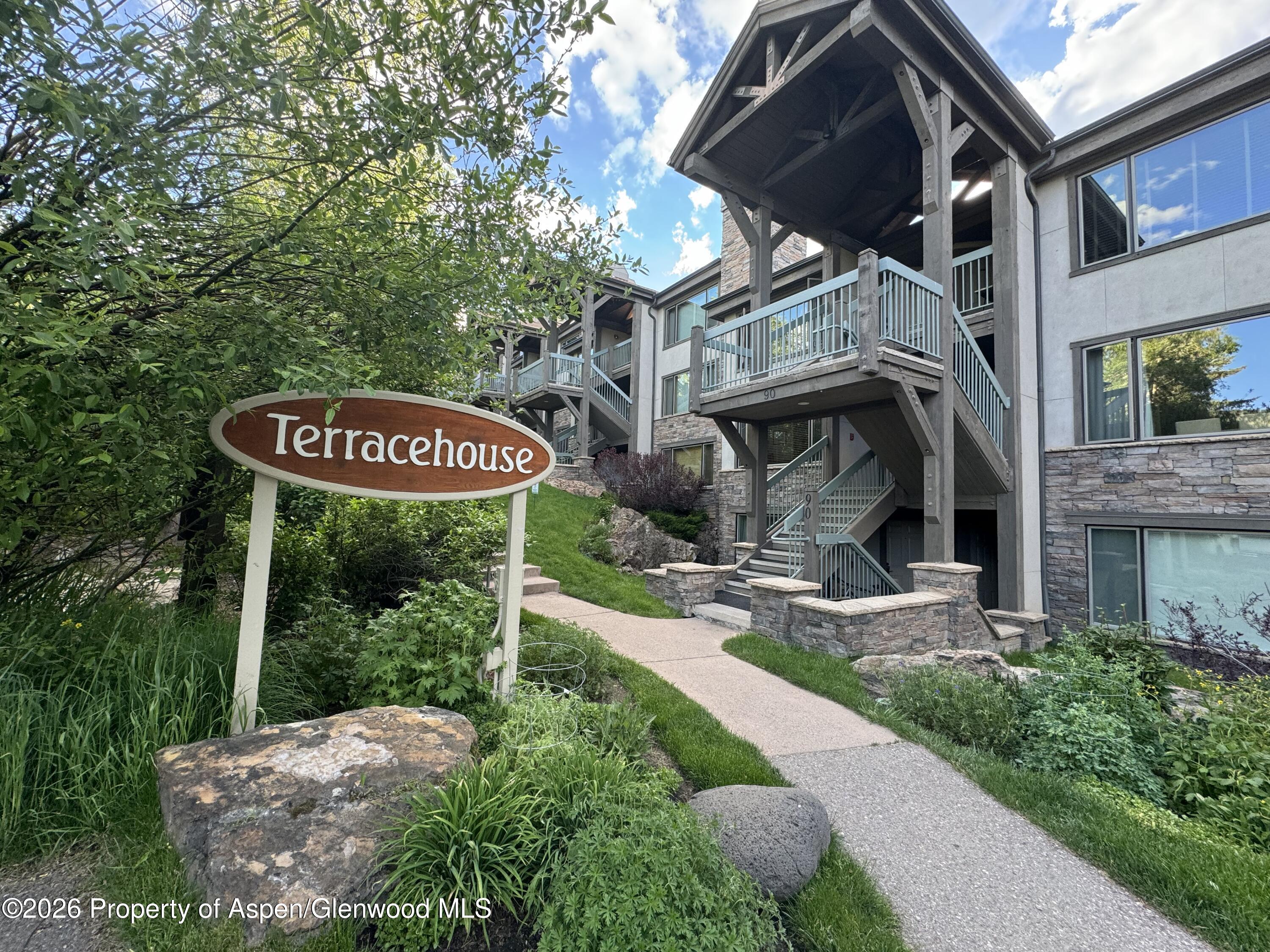 65 Campground Lane 90