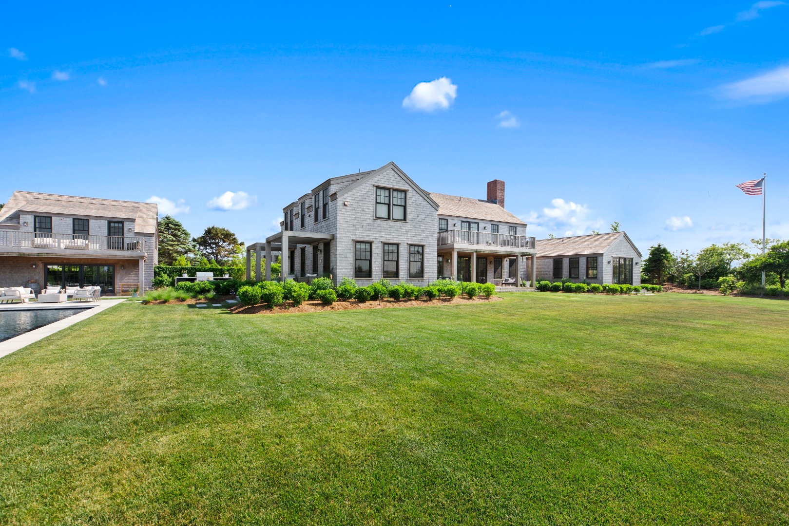 218 Cliff Road