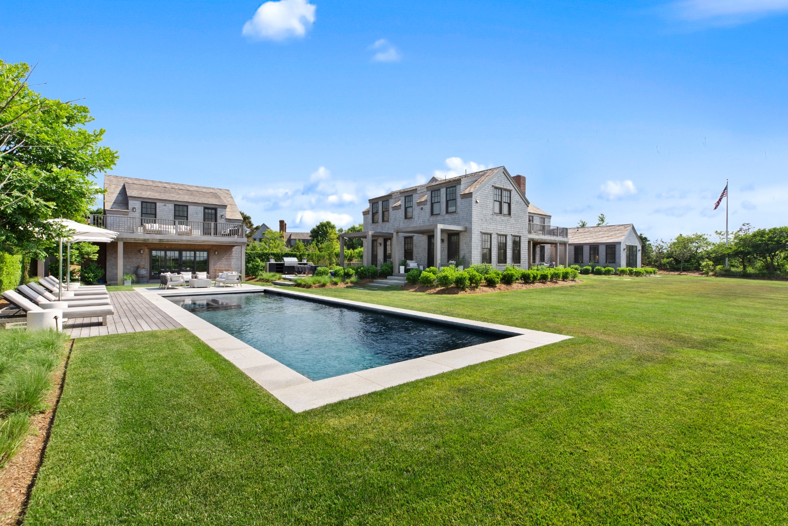 218 Cliff Road