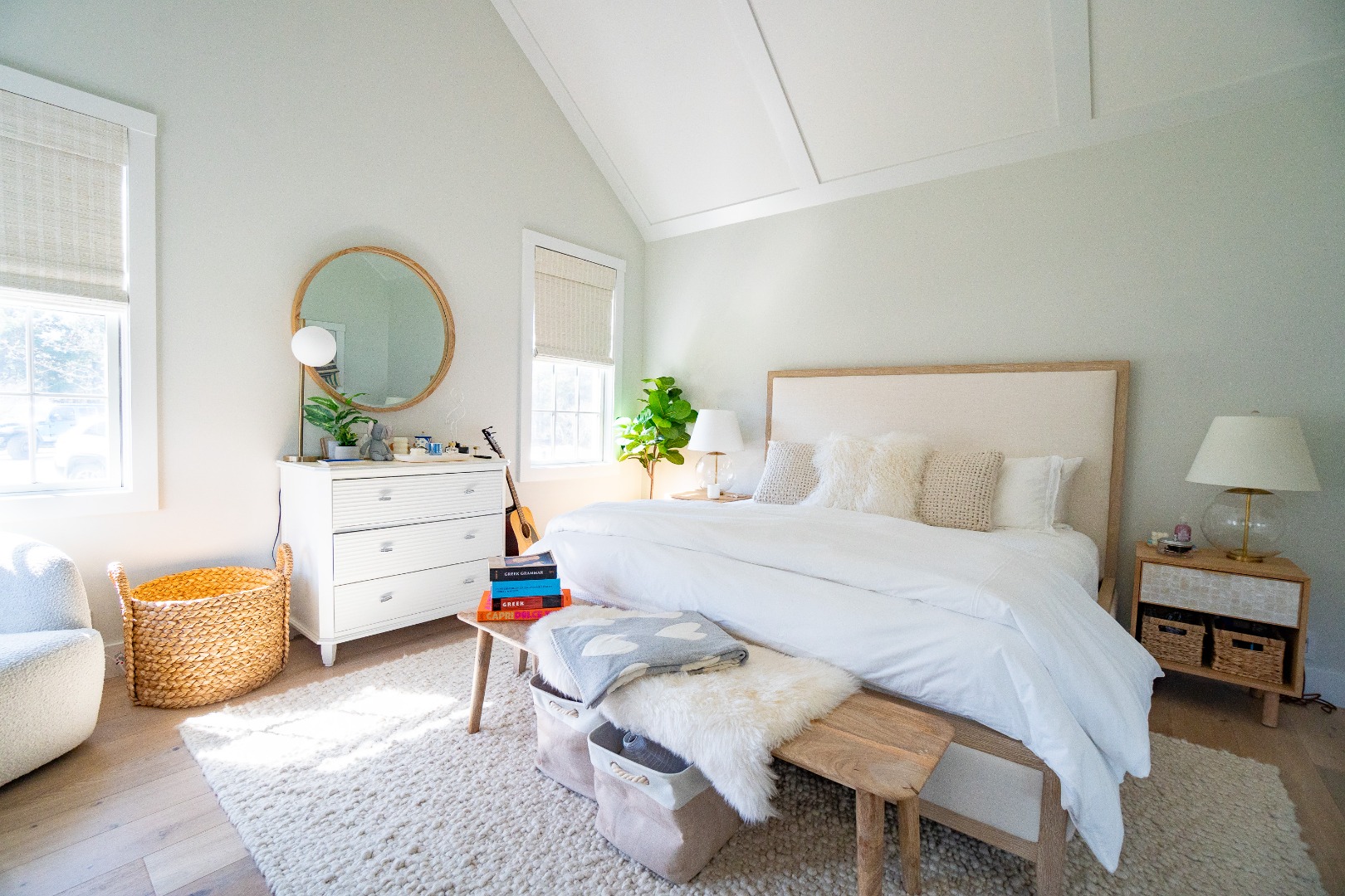 24 Masaquet Avenue