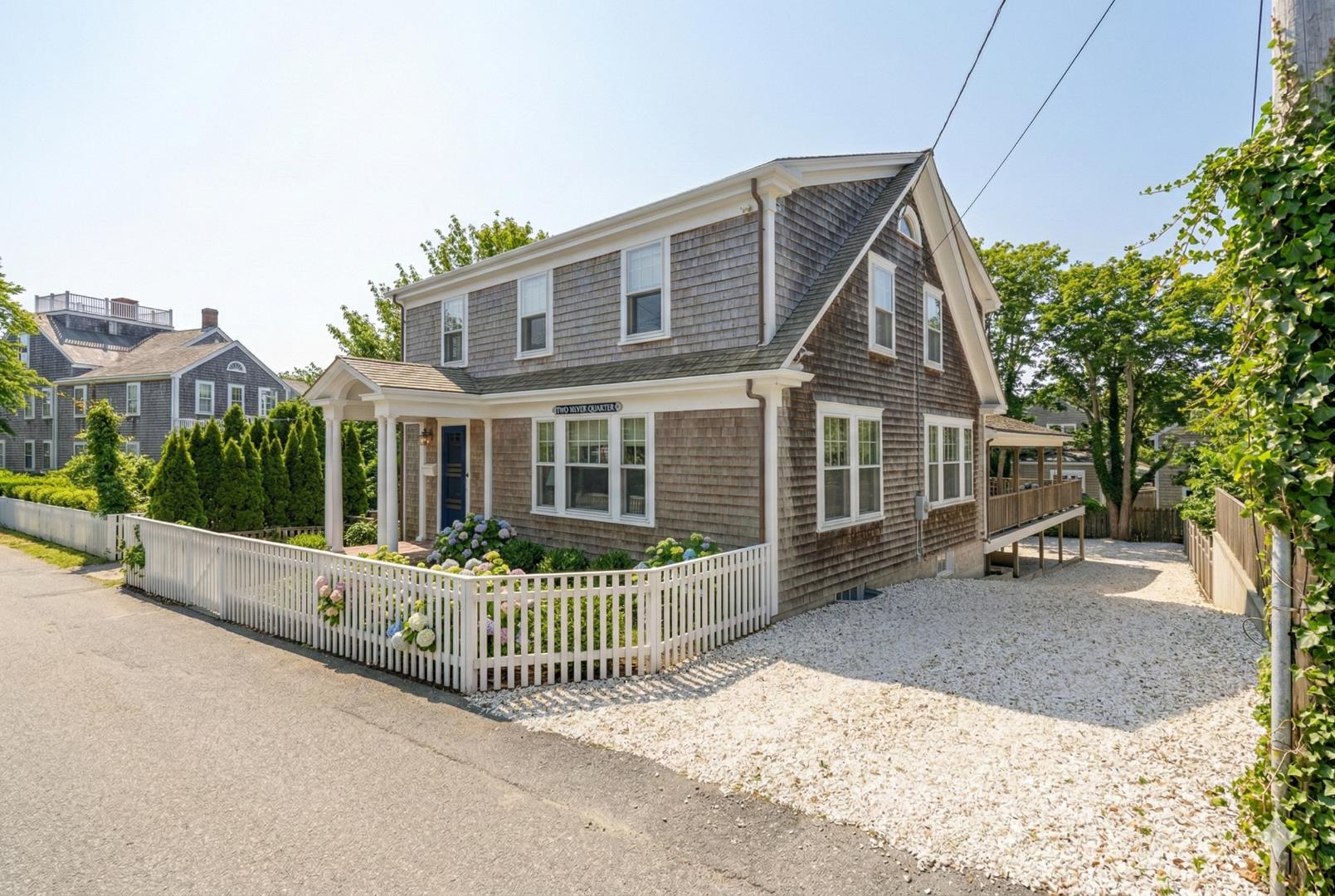 2 Silver Street