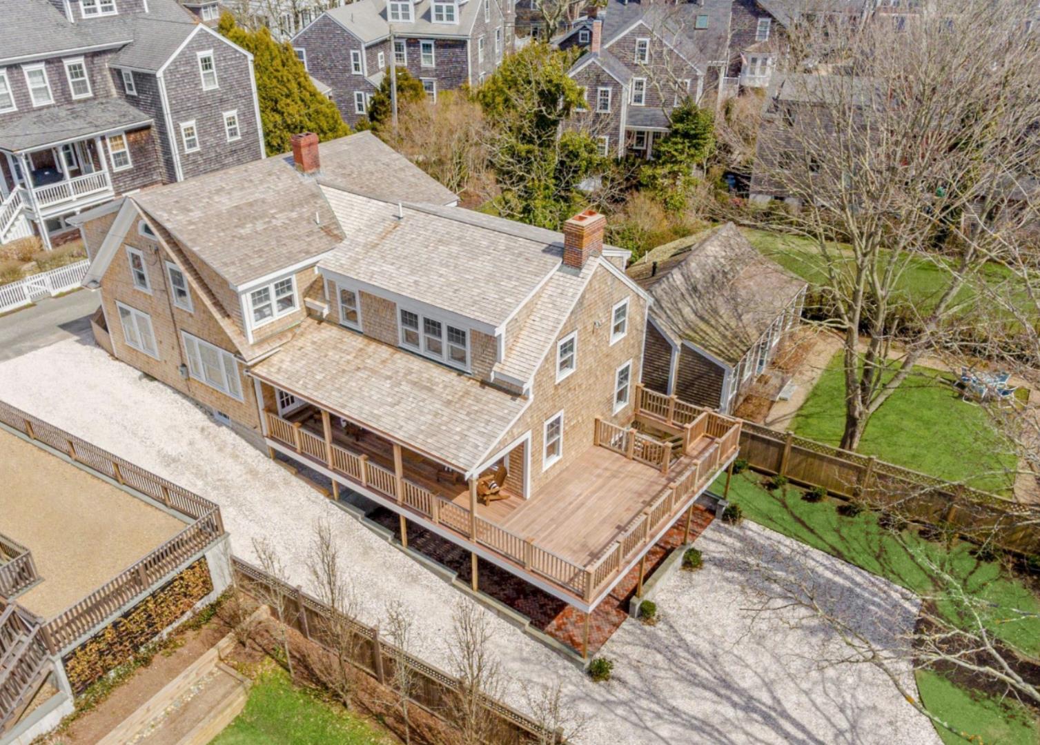 2 Silver Street
