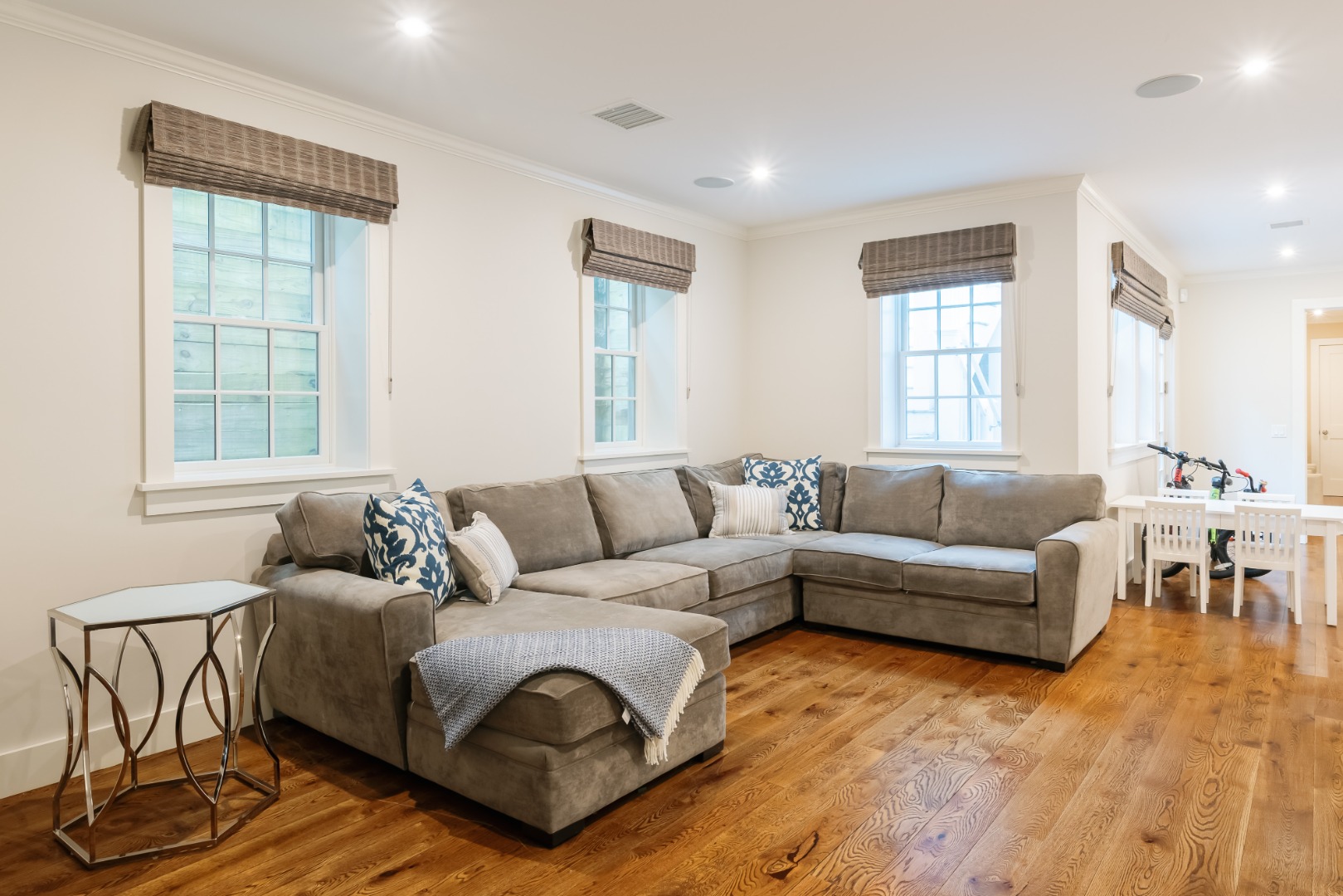 13 Derrymore Road