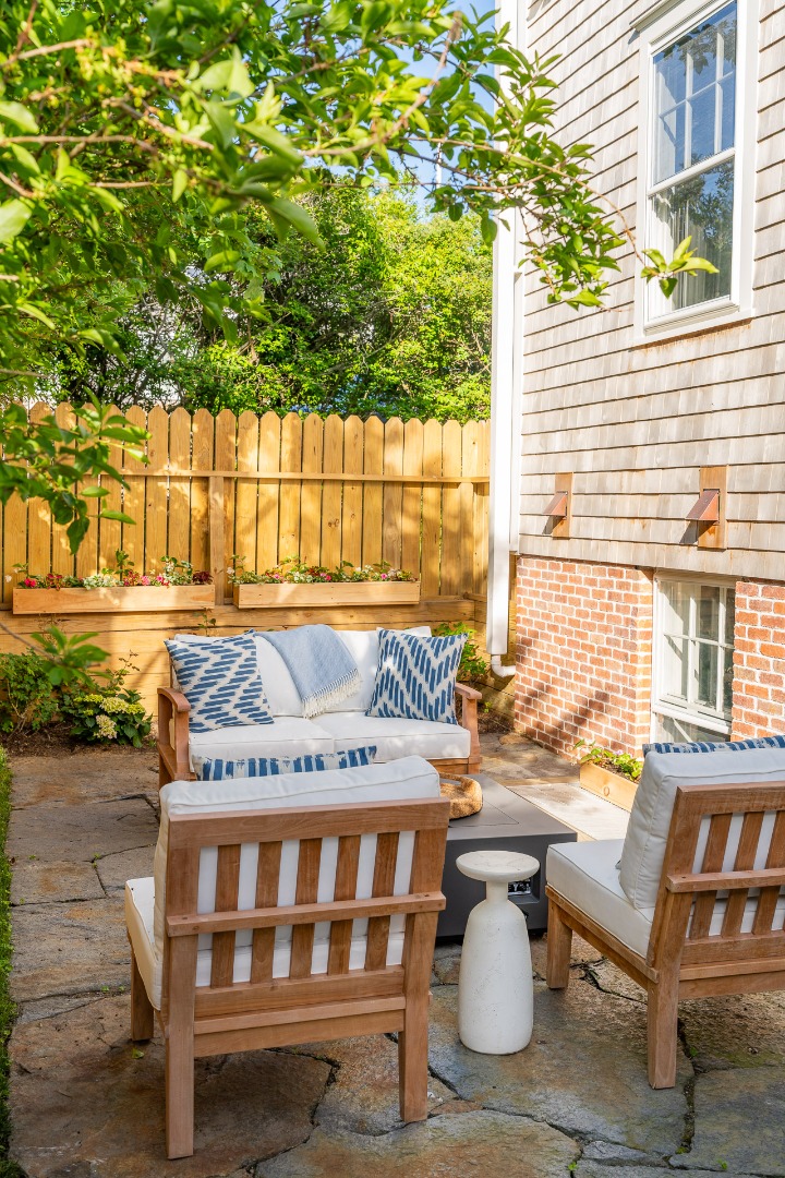4 Sunset Hill Lane