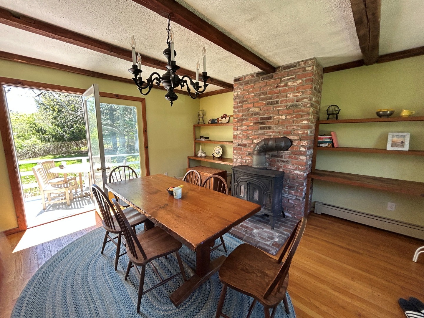 1 Saratoga Lane