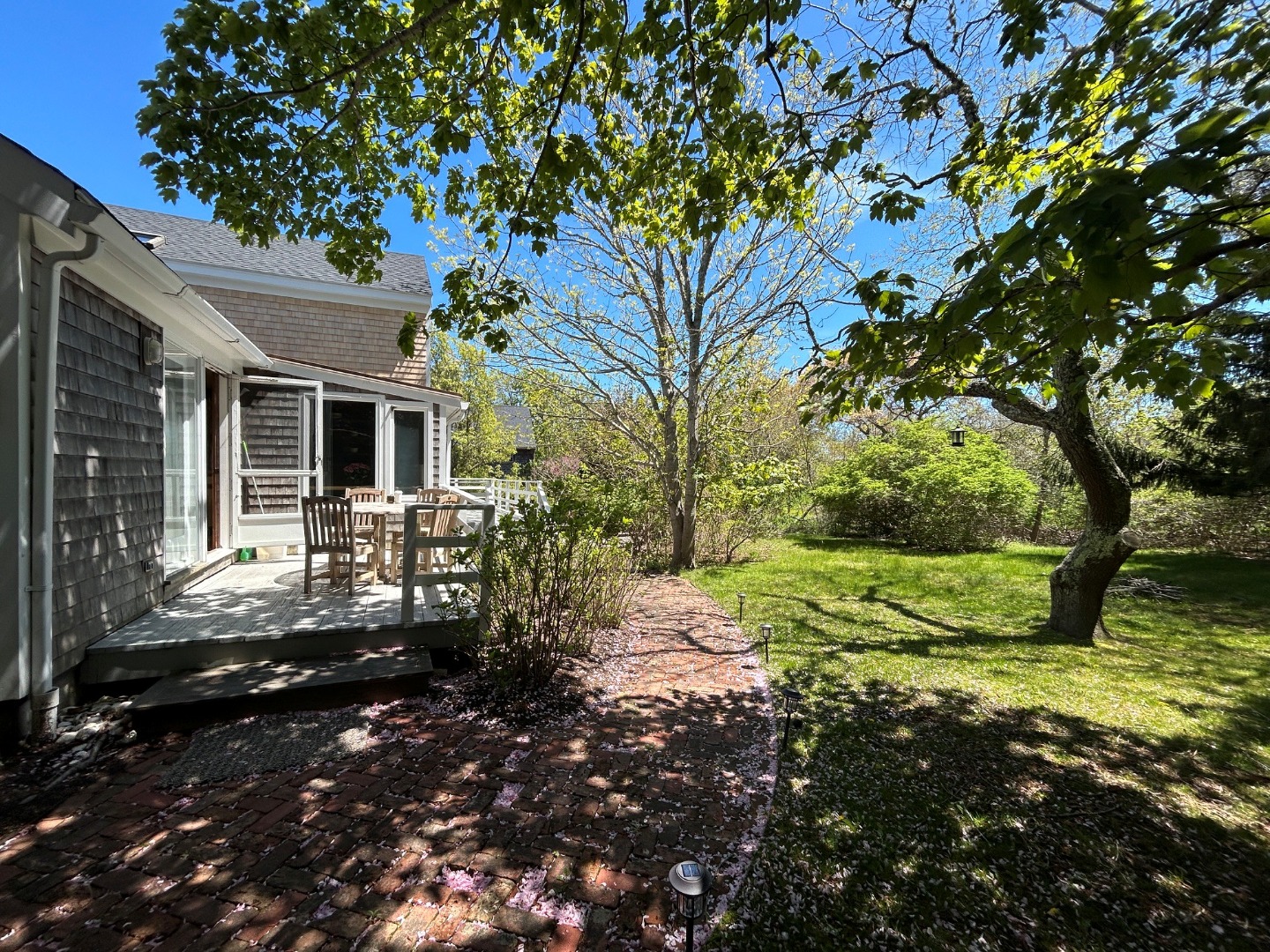 1 Saratoga Lane