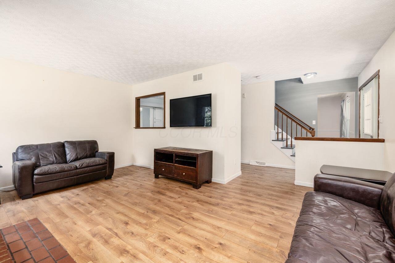 10119 Rosecrans Road